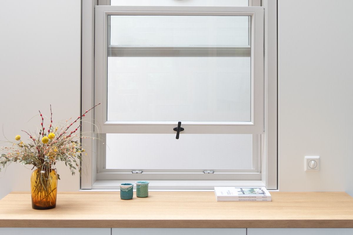 Shane Howells Windows 5* Star Window, Door & Conservatory Installers | Shane Howells
